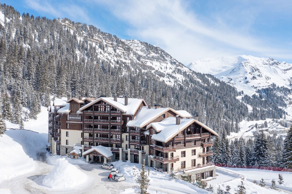 Residence Pierre and Vacances Premium Les Terrasses d'Helios 3/49