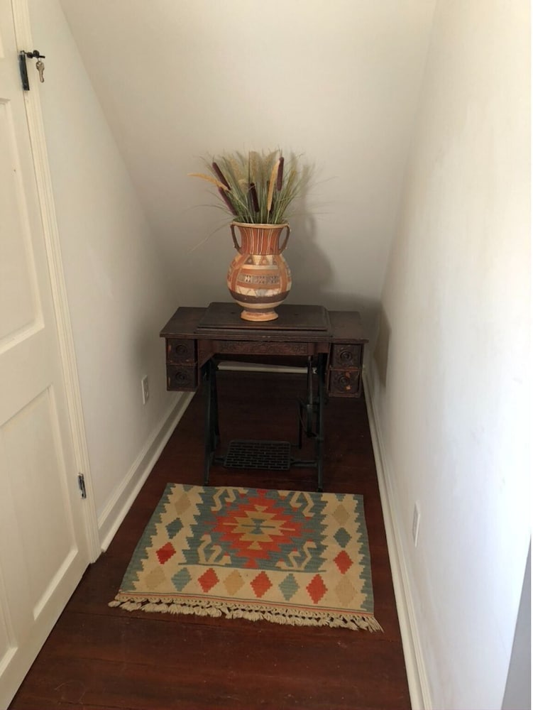 Oak Grove Bed and Breakfast 3/50