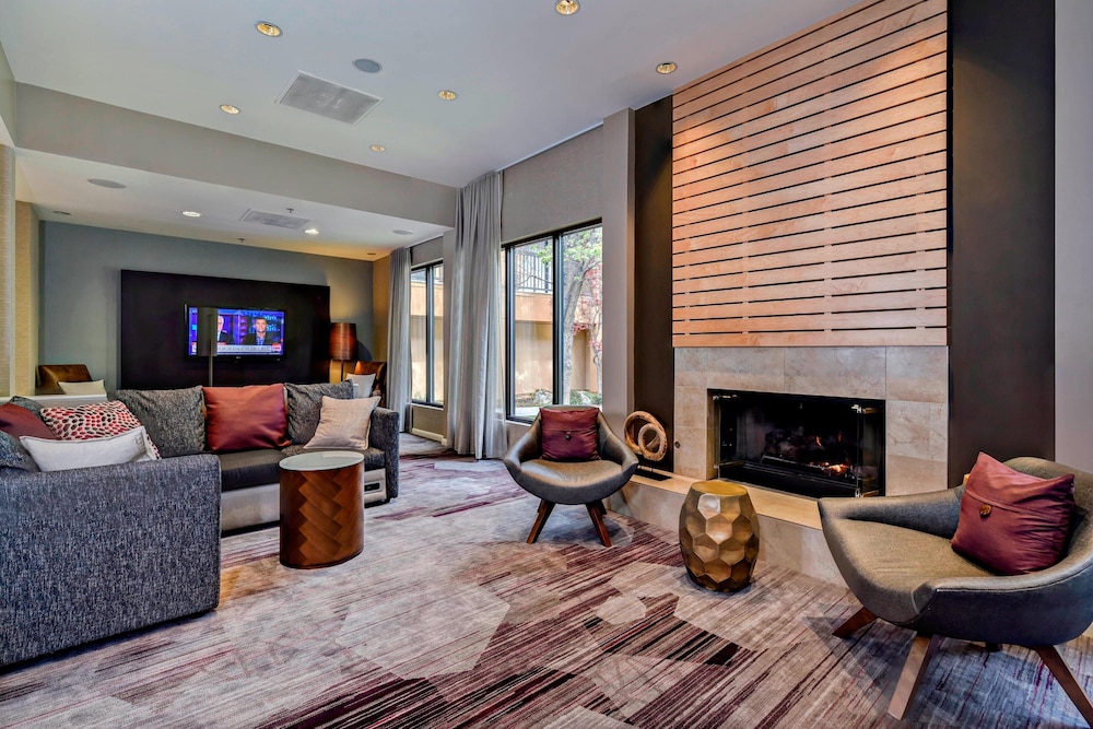 Courtyard By Marriott Downtown Boise 31/58