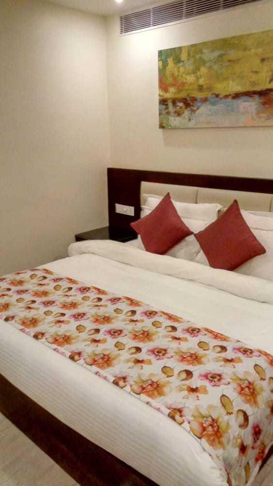 Clarks Inn Suites Katra 13/50