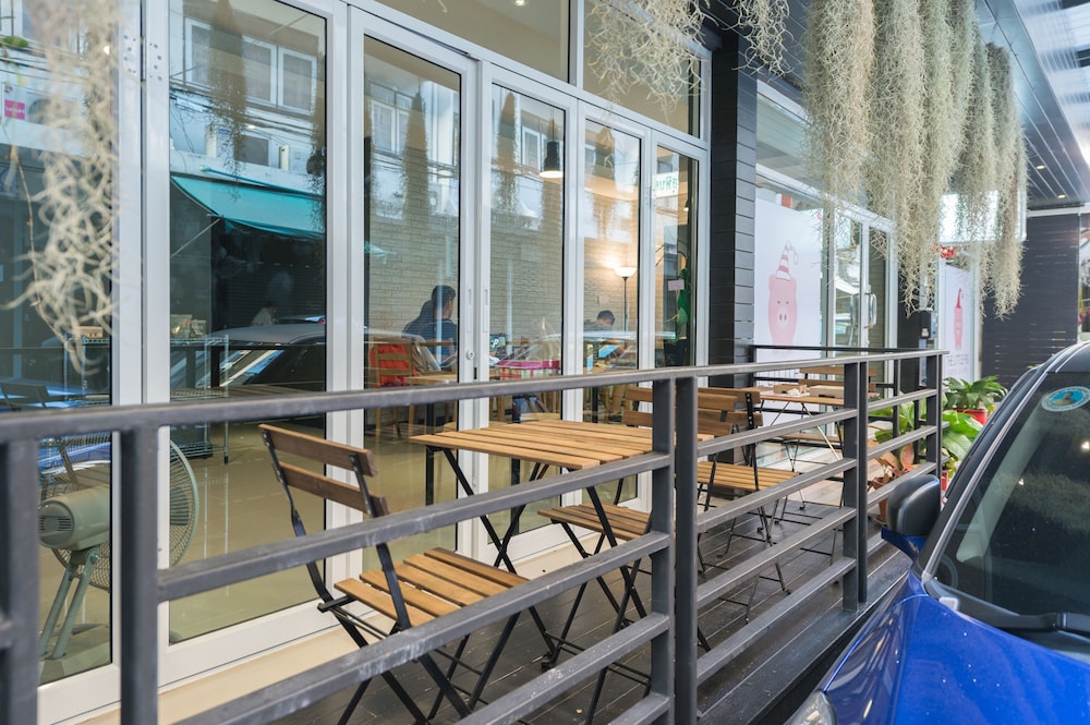 The Little Pig Sukhumvit 4/47