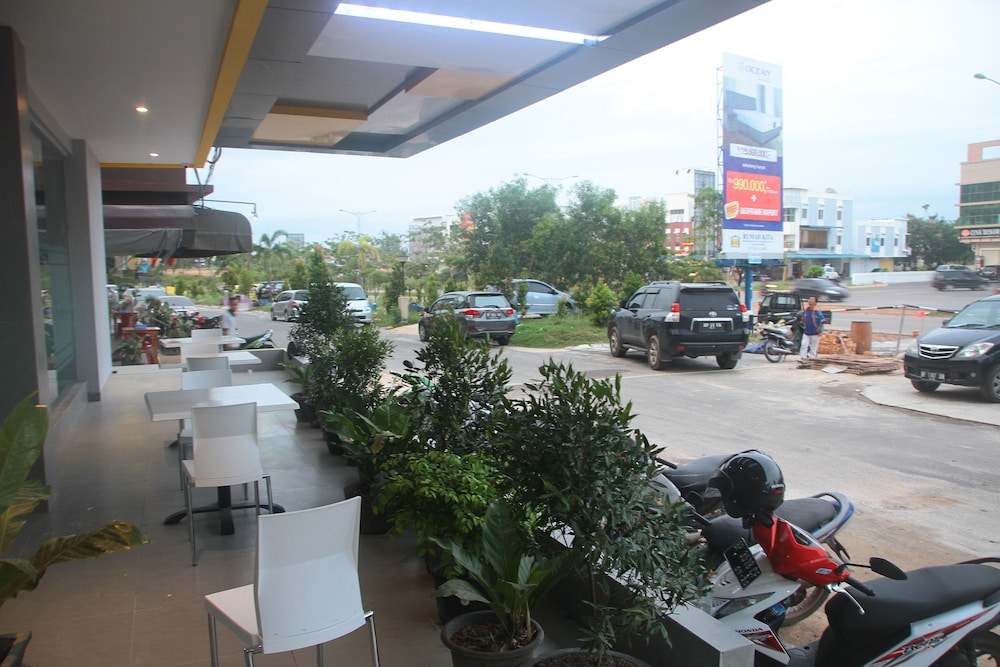 Kaliban Hotel 42/46