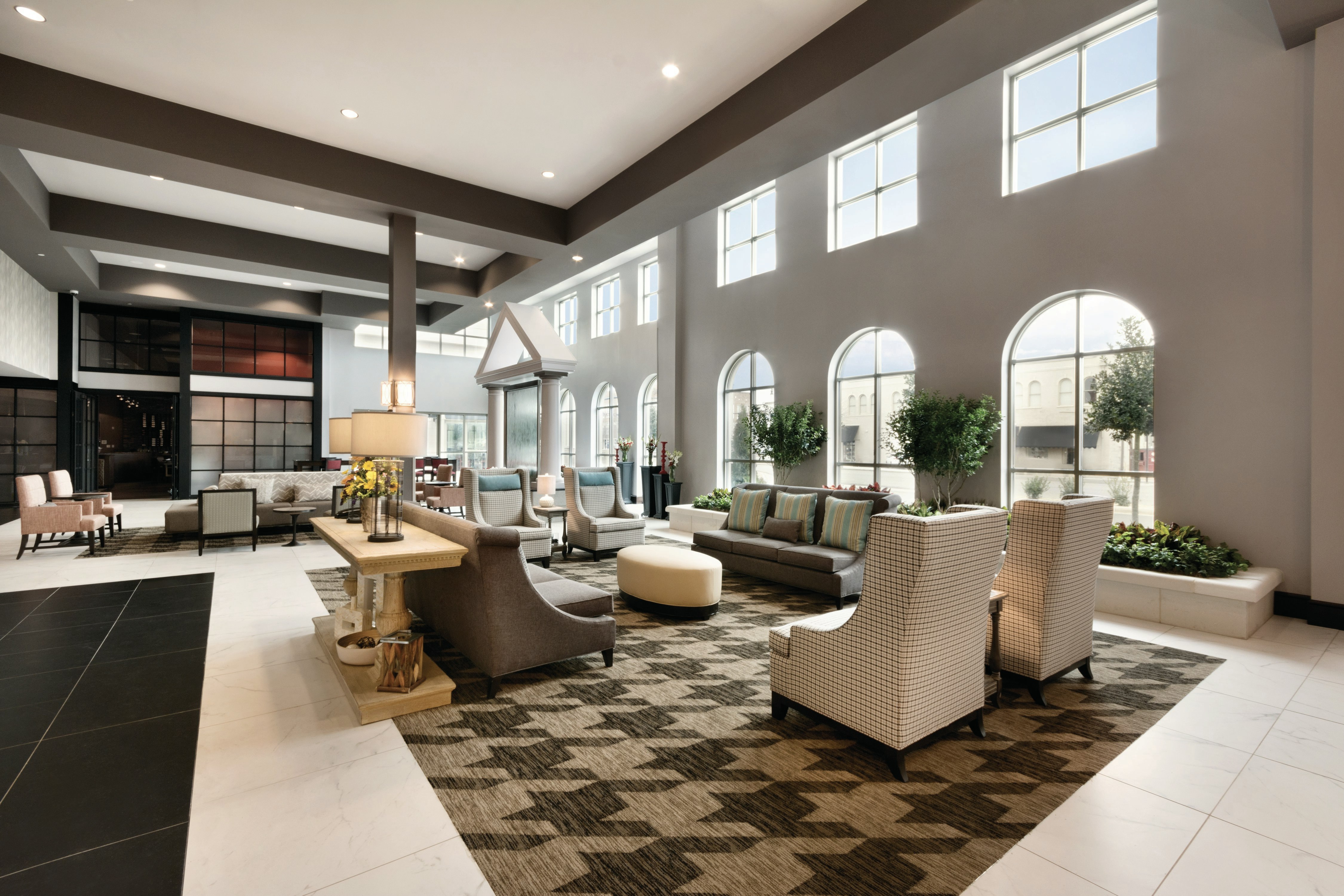 Embassy Suites by Hilton Tuscaloosa Alabama Downtown 48/79