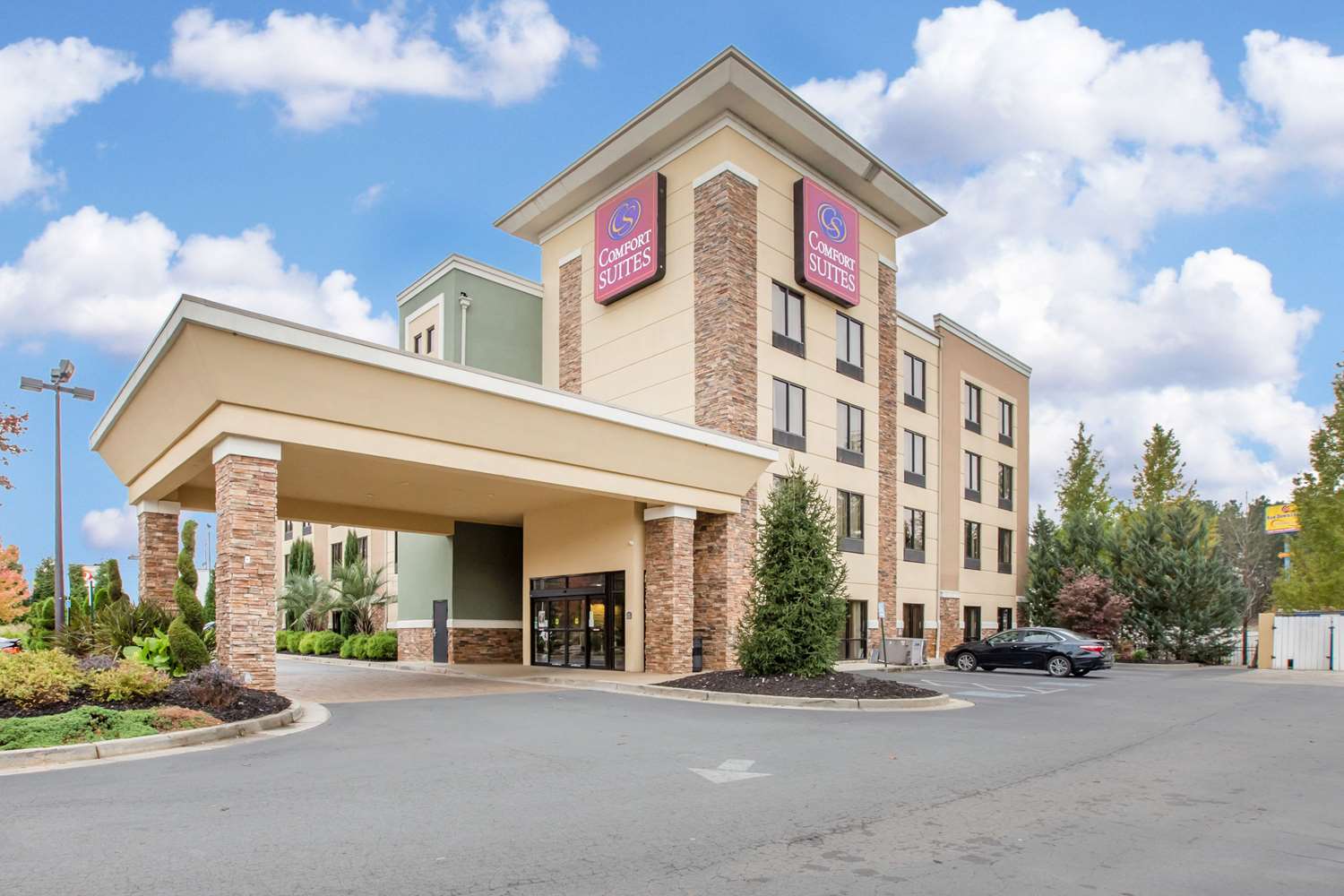 Comfort Suites Locust Grove Atlanta South 25/25