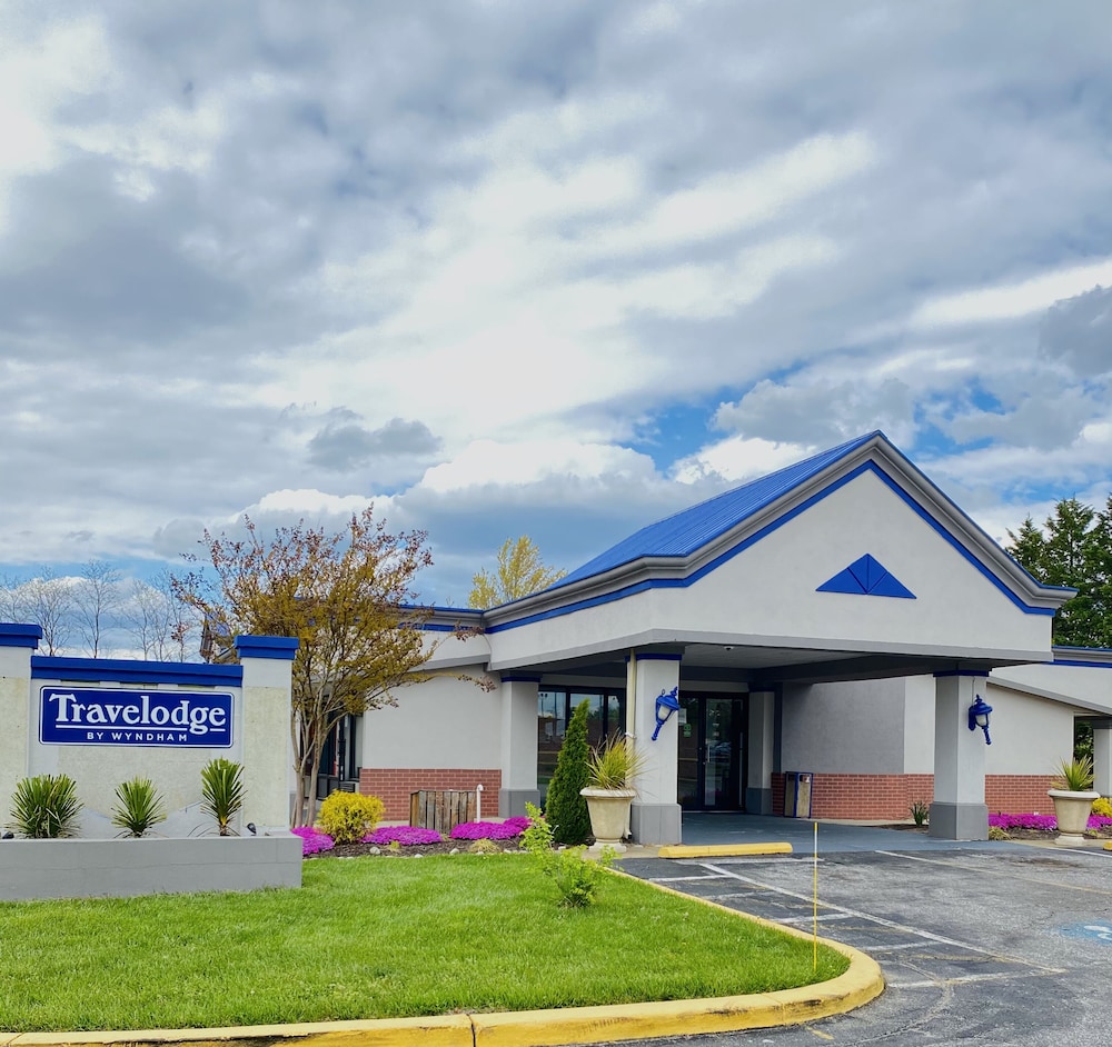 Travelodge by Wyndham Laurel 8/59