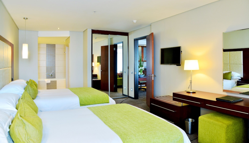 Premier Hotel East London ICC 20/75