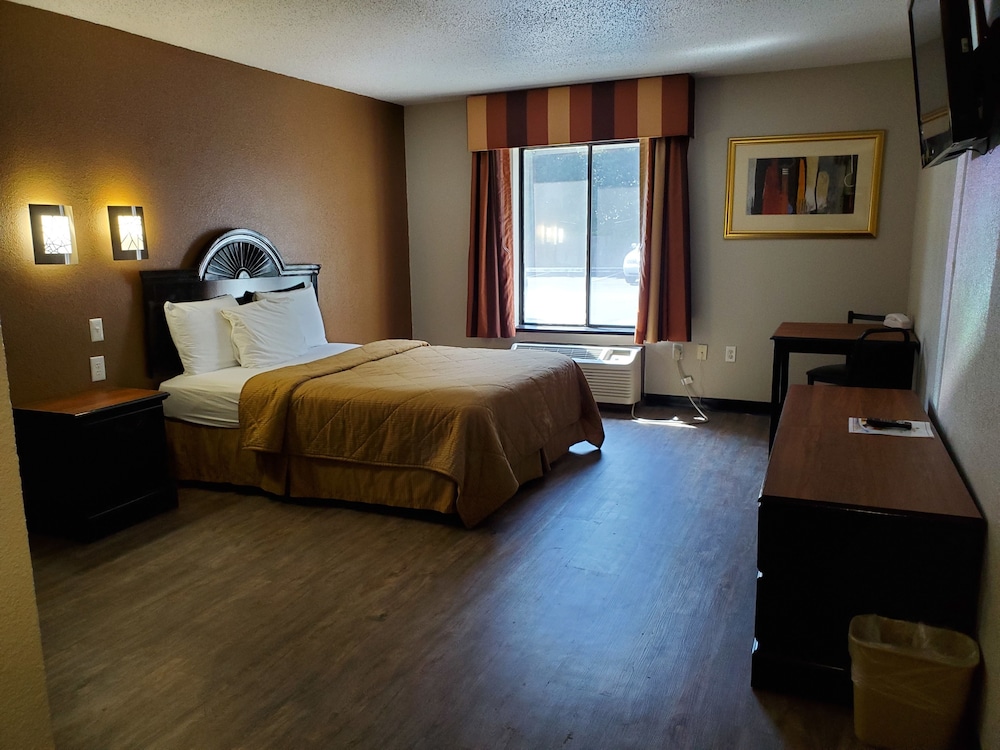 Araamda Inn Norcross 25/72