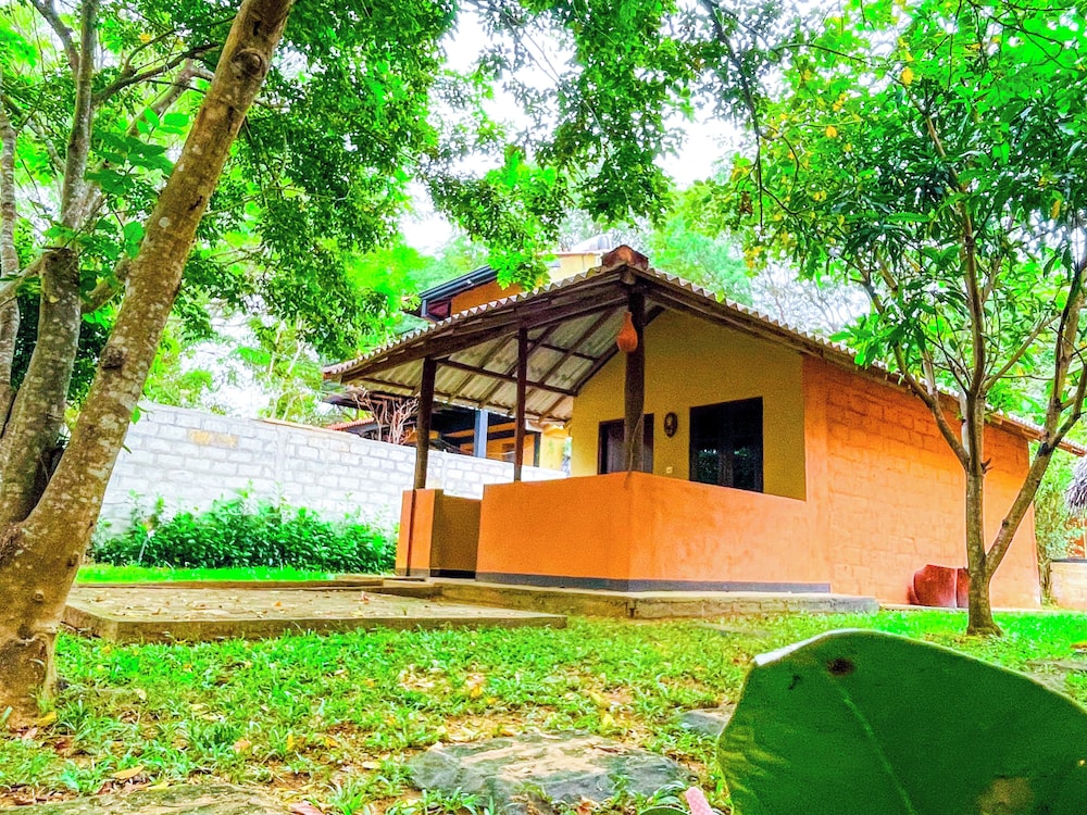 Niyagala Lodge 43/50
