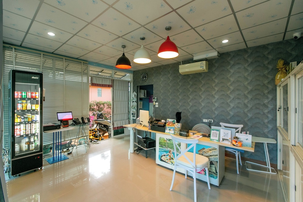 Baan Phing Phu Praew 55/70