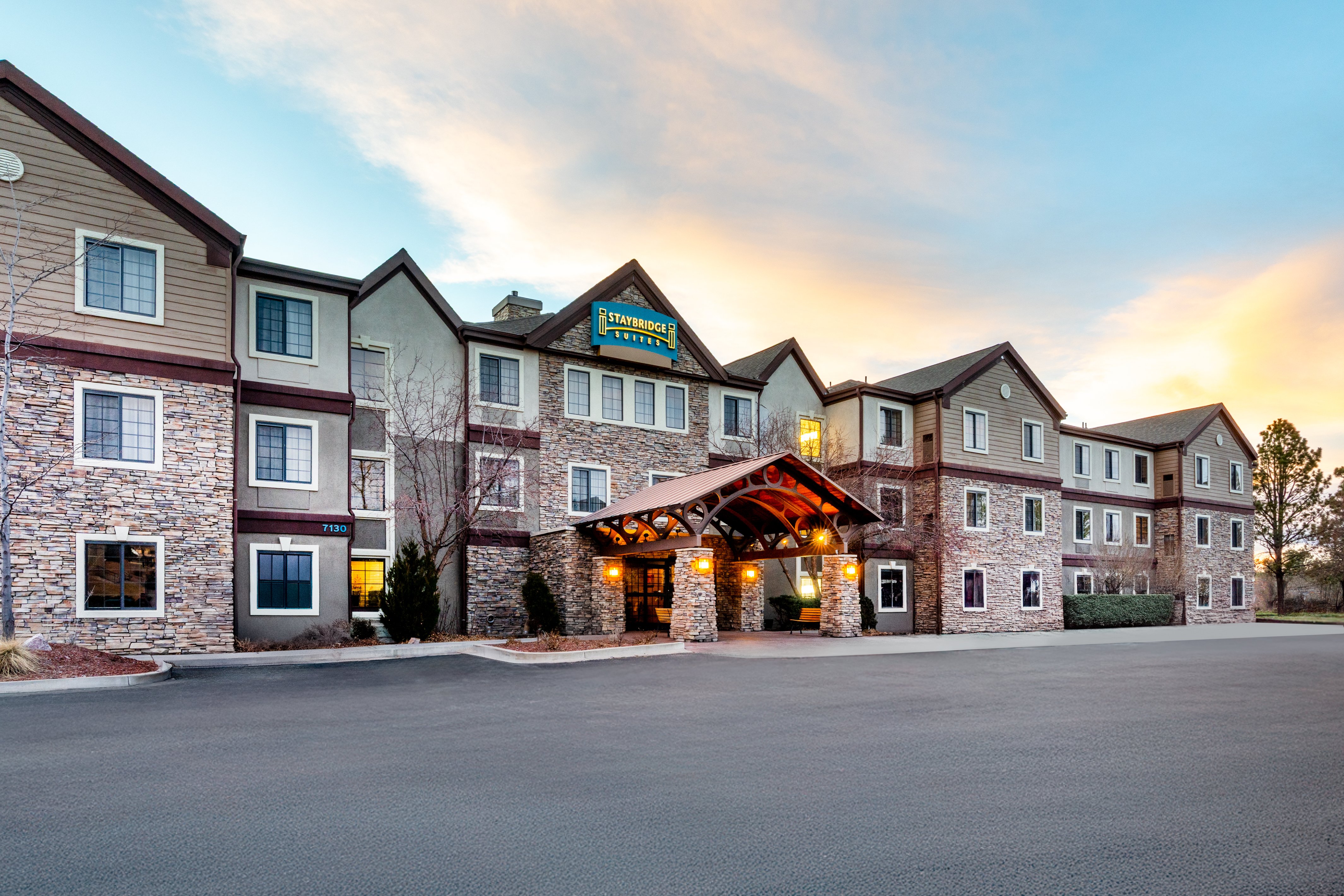 Staybridge Suites Co Springs Air Force Academy 54/60