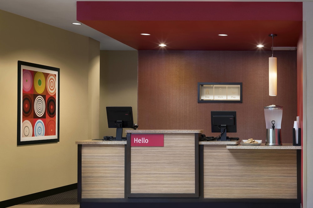 TownePlace Suites by Marriott San Diego Carlsbad / Vista 2/24