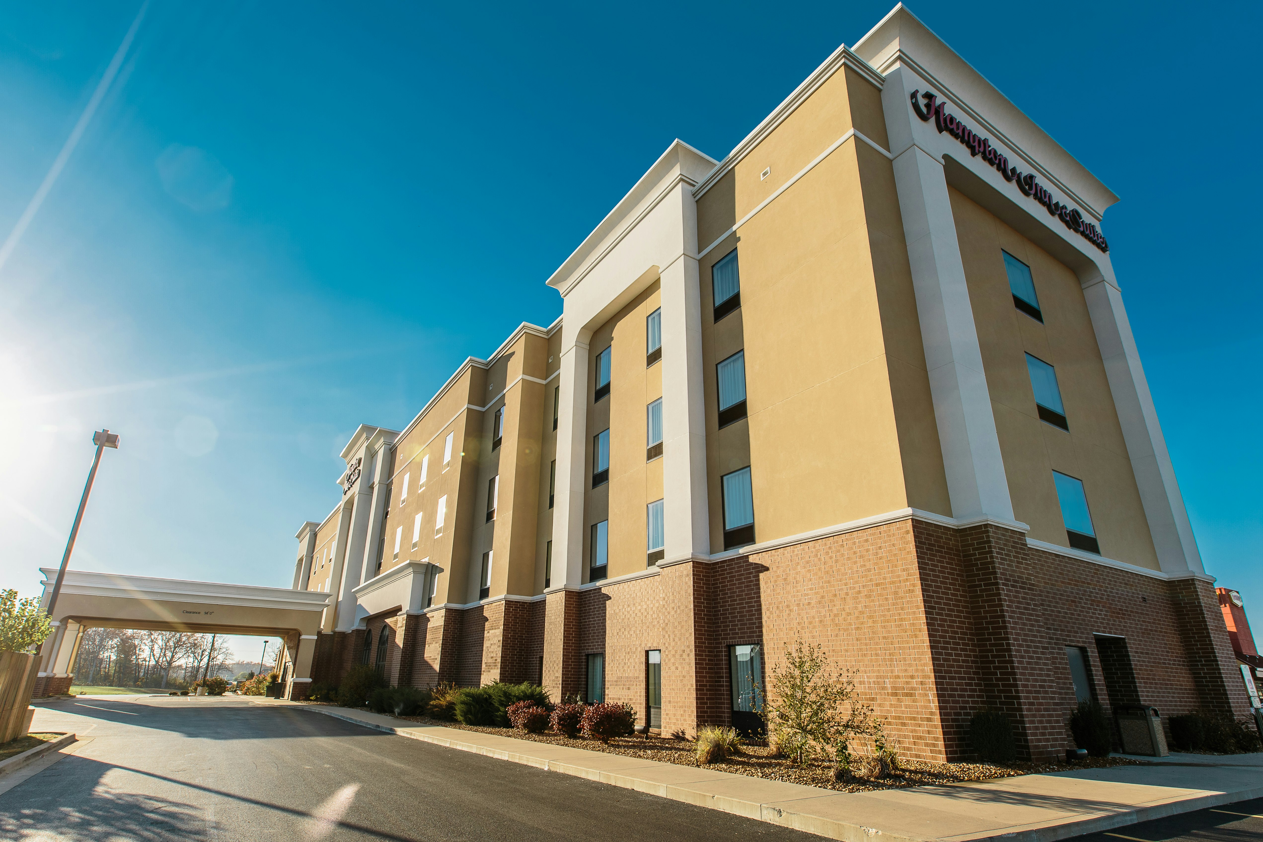 Hampton Inn Suites Effingham 60/63