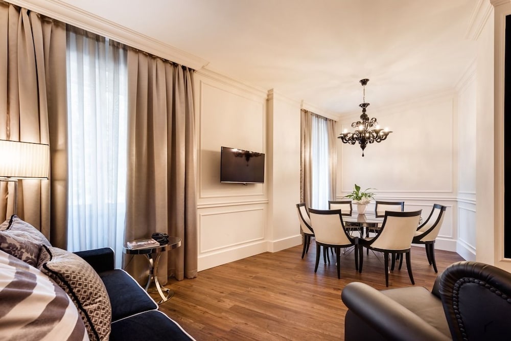 Aparthotel Verona House 38/50