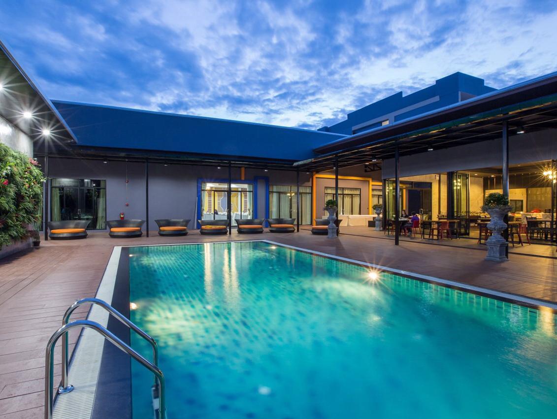 M Boutique Resort 52/52