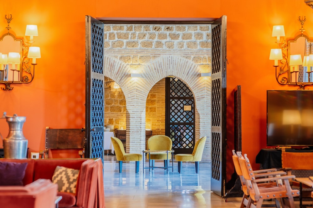 Parador De Carmona 4/40