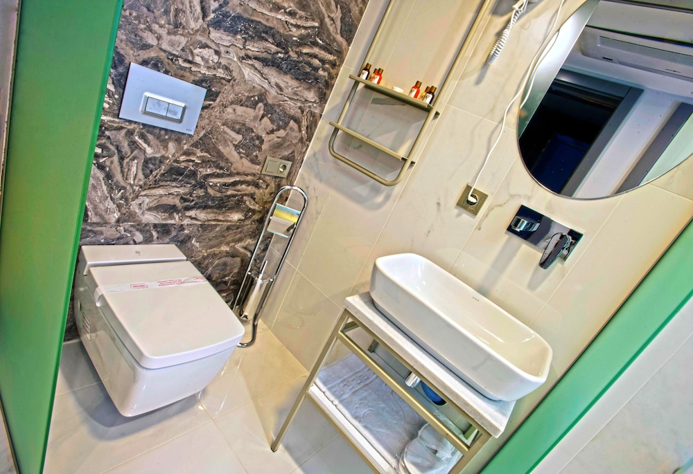 Hotel V Plus Taksim 45/70
