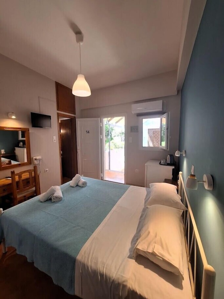 Perdika Mare Guesthouse 13/39