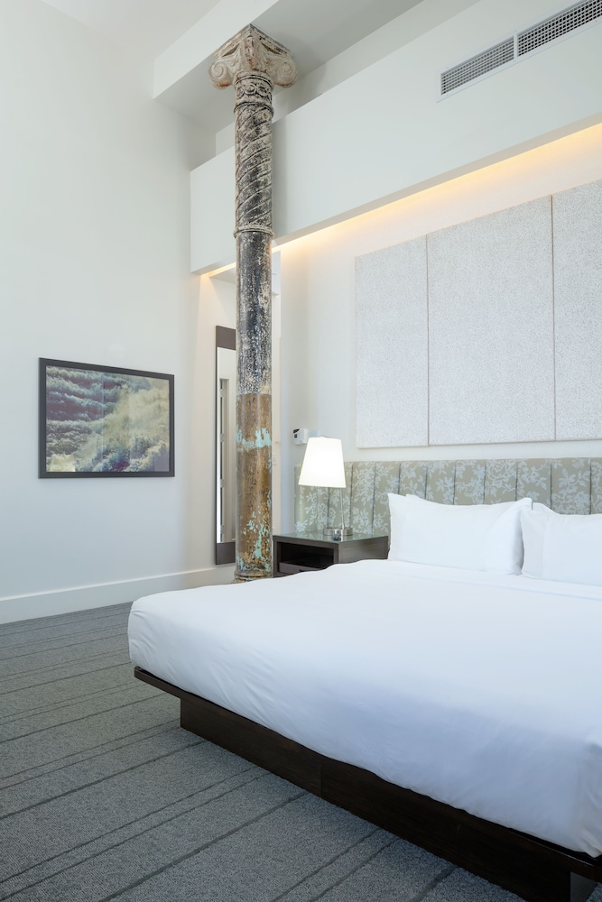 The Richardson Hotel 20/61
