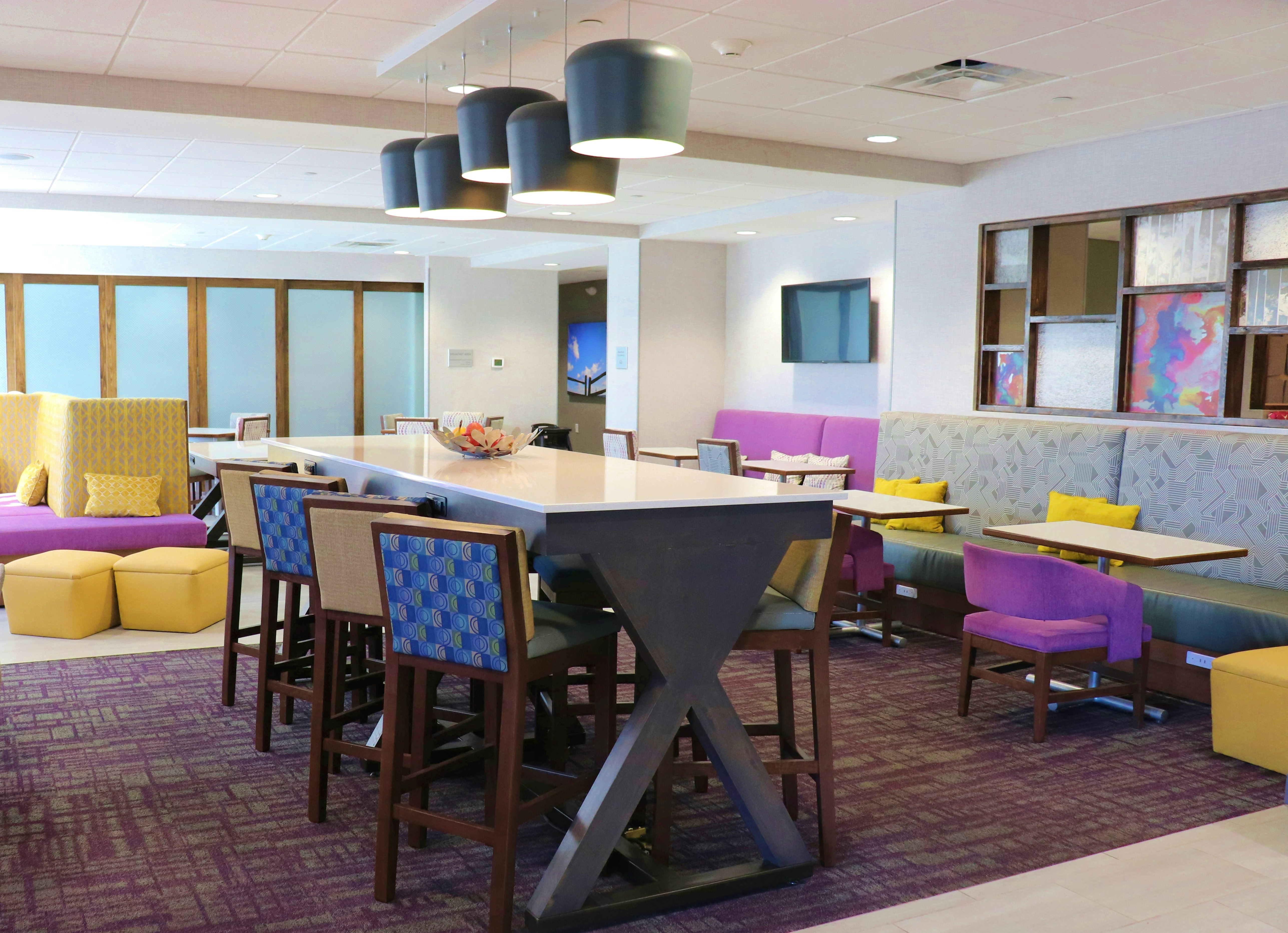 Hampton Inn McMinnville, TN 4/6