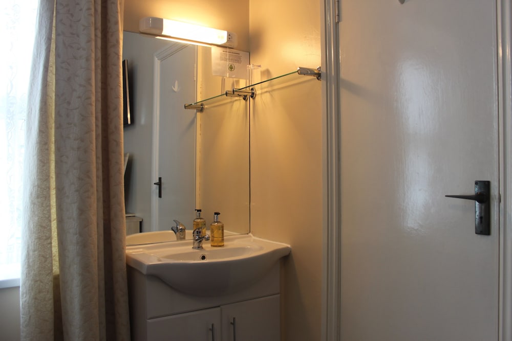 Waverley Bed &amp; Breakfast 43/45