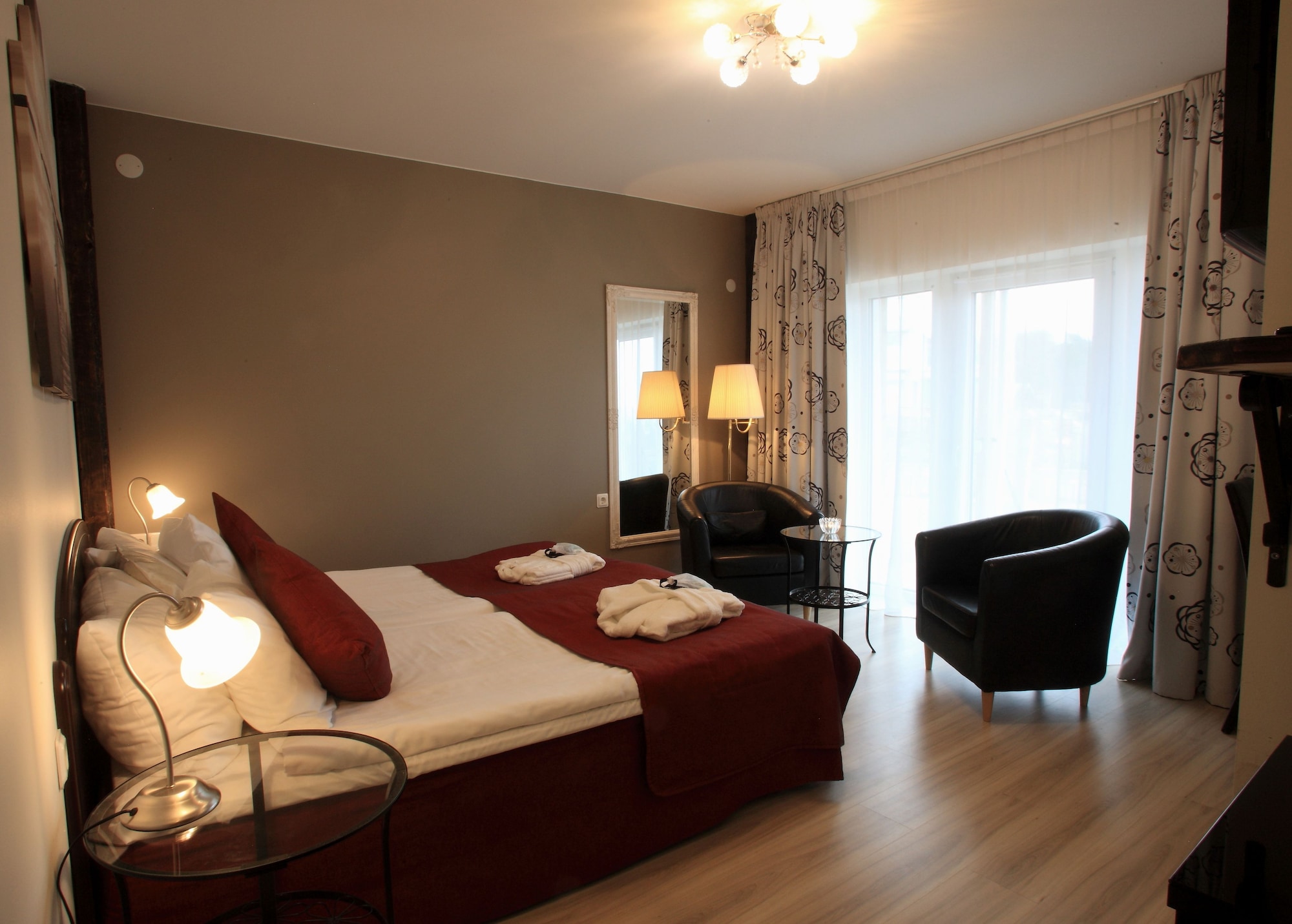 غرفة قياسية بسريرين منفصلين بشرفة، Vejby Strand Hotel 7/10