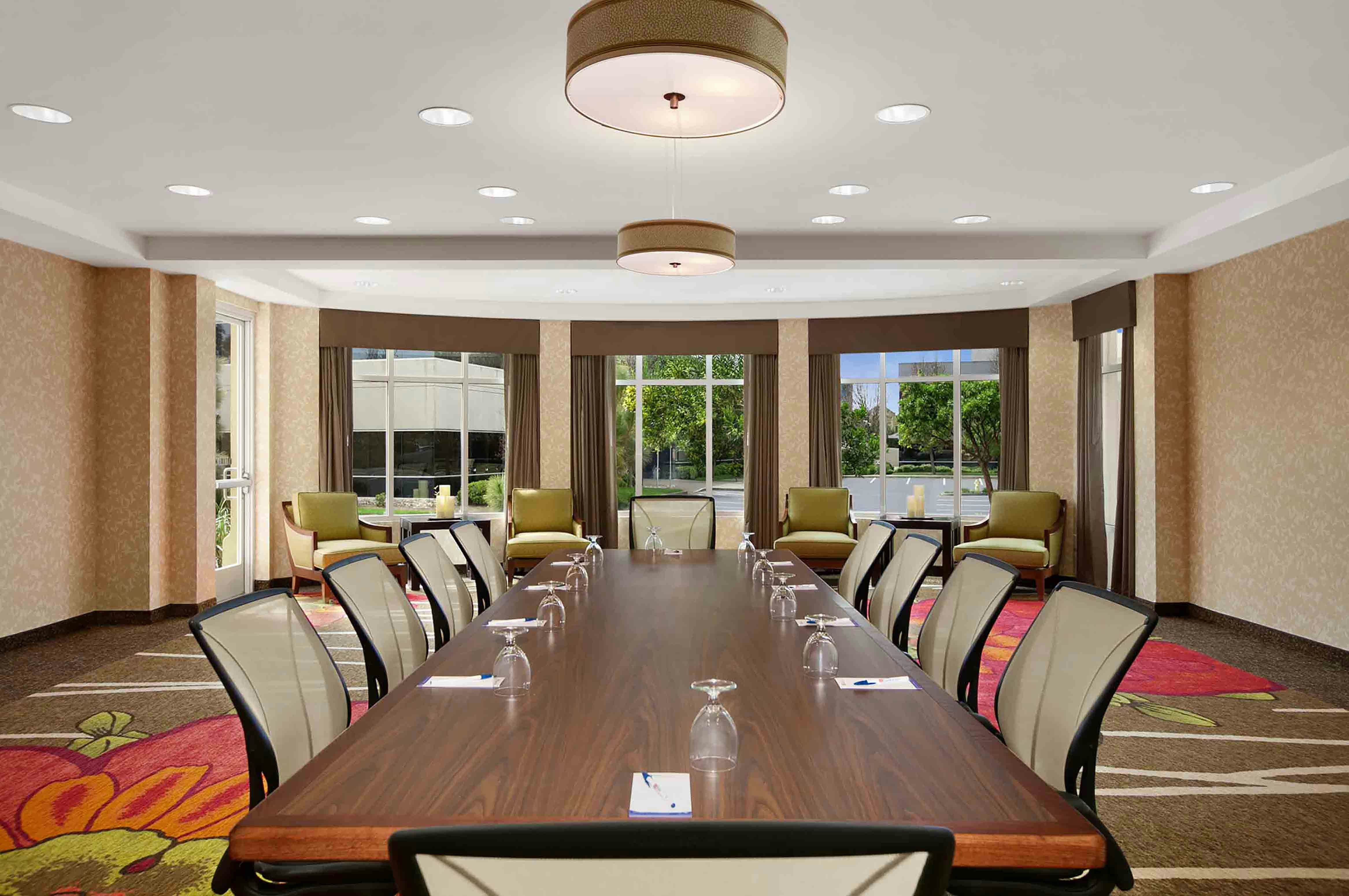 Hilton Garden Inn San Francisco Airport North 49/56