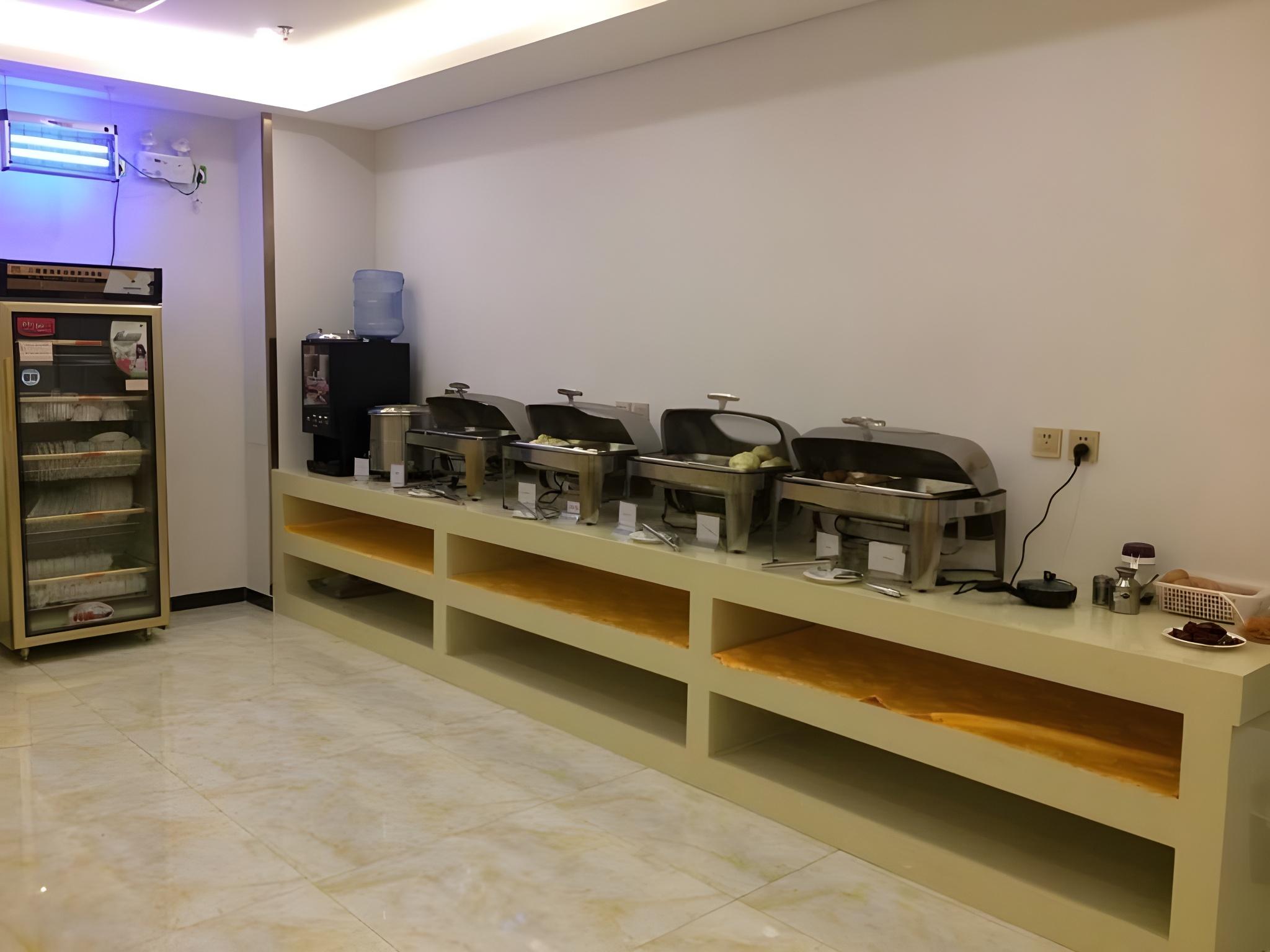 GreenTree Inn Hebei Langfang Sanhe District Fudi square Express Hotel 3/16