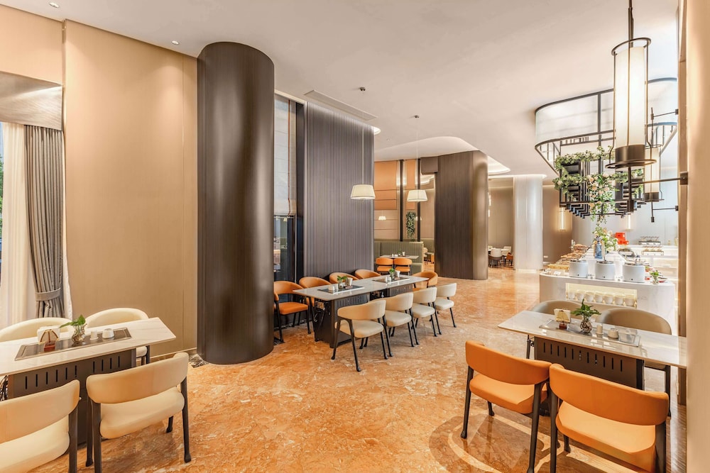 Ramada Plaza by Wyndham Wuhan Dongxi Lake 34/40