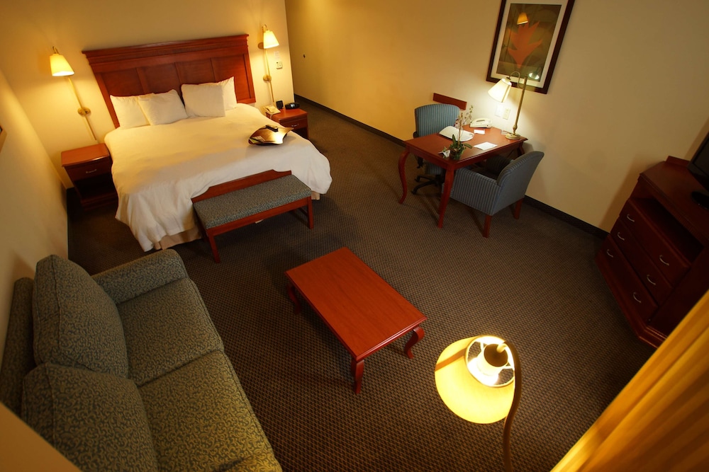 Hampton Inn by Hilton Tampico Aeropuerto 24/60