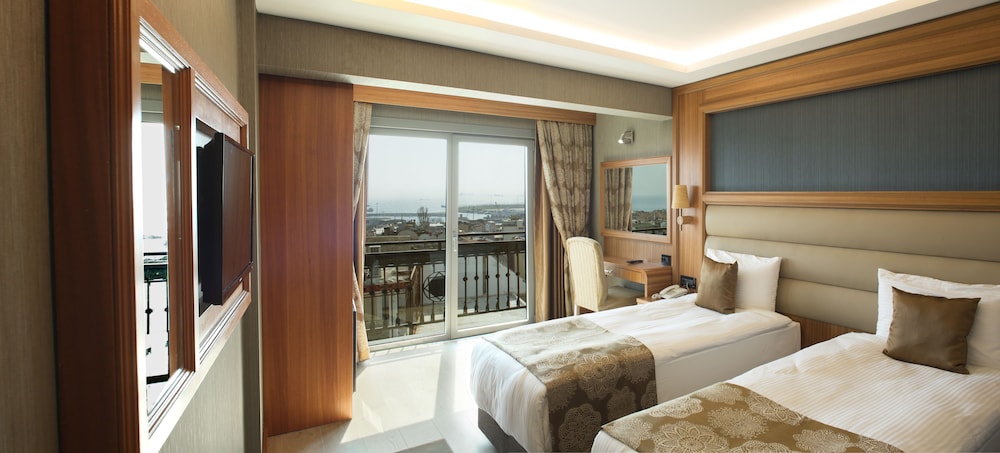 Ilkbal Deluxe Hotel & Spa Istanbul 11/65