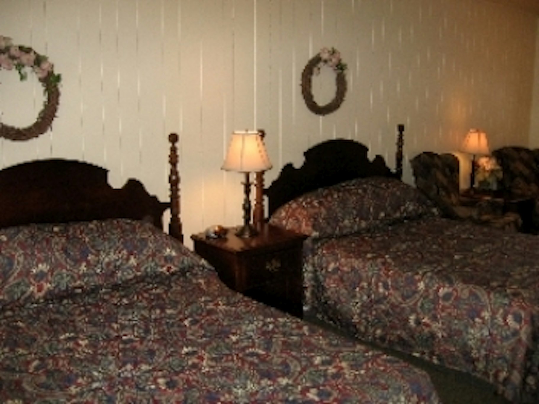 Glass House Inn 3/3