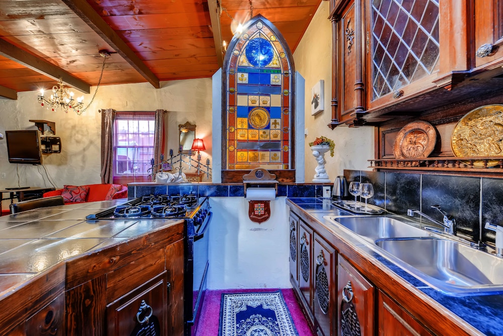 Cliff House Lodge Bed and Breakfast 57/72