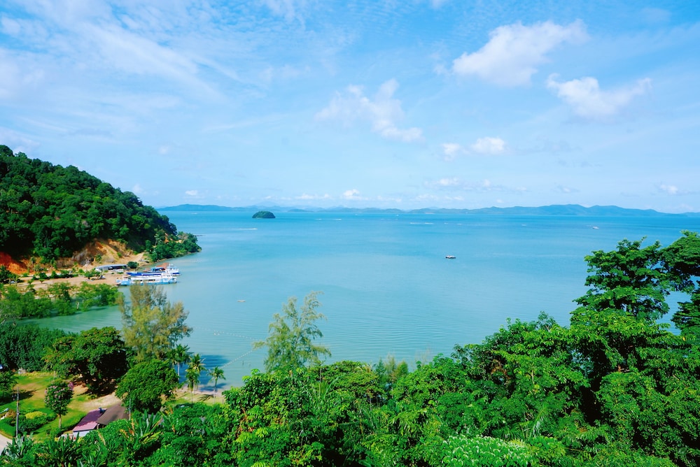 Supalai Scenic Bay Resort and Spa 47/49