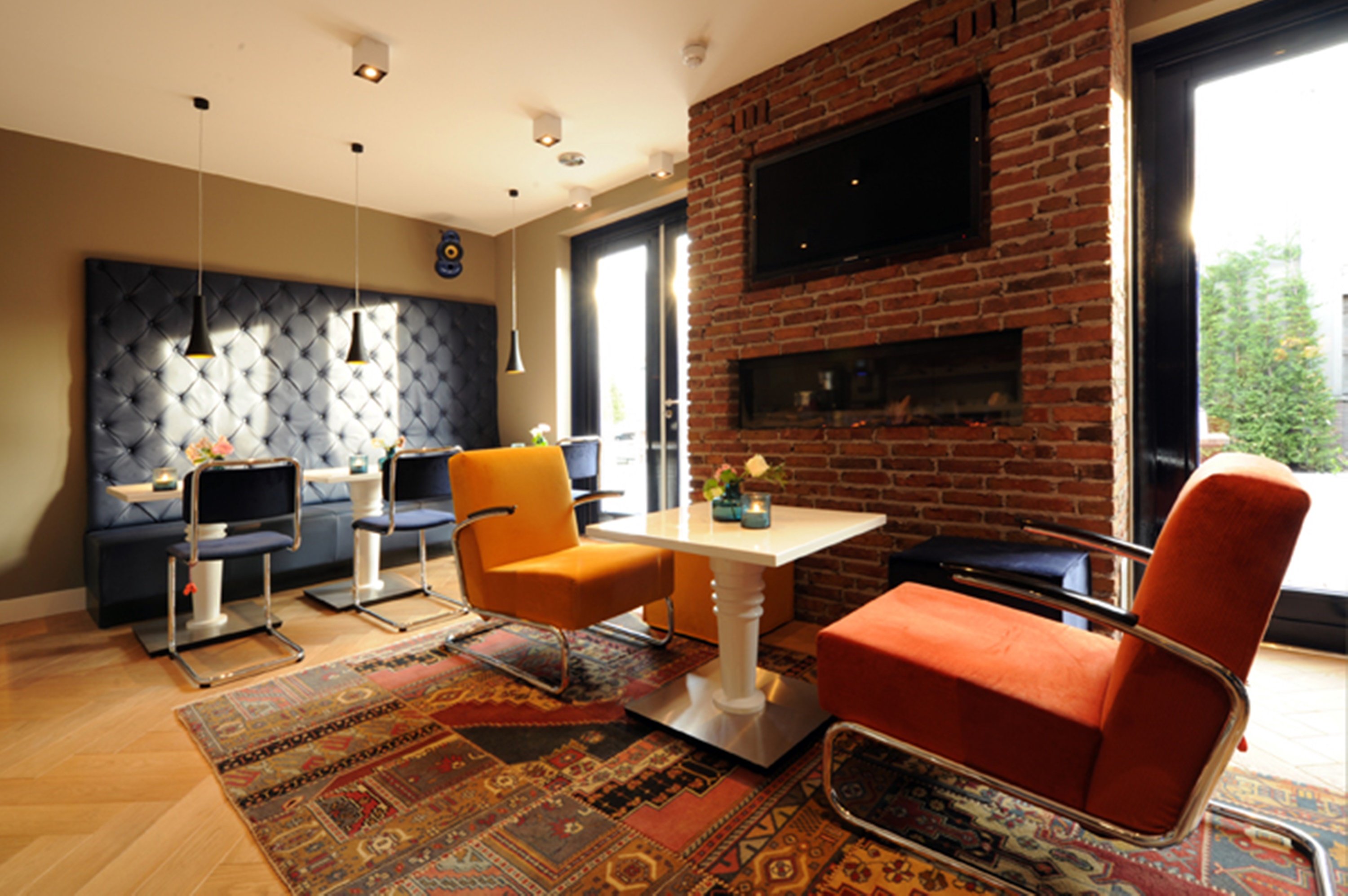 Blue Mansion Hotel 40/55