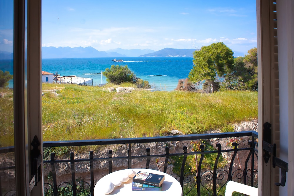 Ulrika Hotel 32/50
