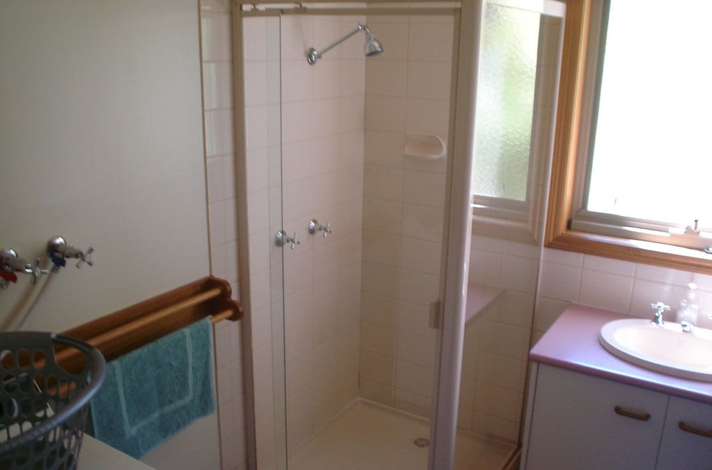 GRAMPIANS VIEW COTTAGES AND UNITS 24/64