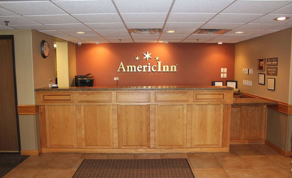 AmericInn by Wyndham Cedar Rapids/CID Airport 4/39