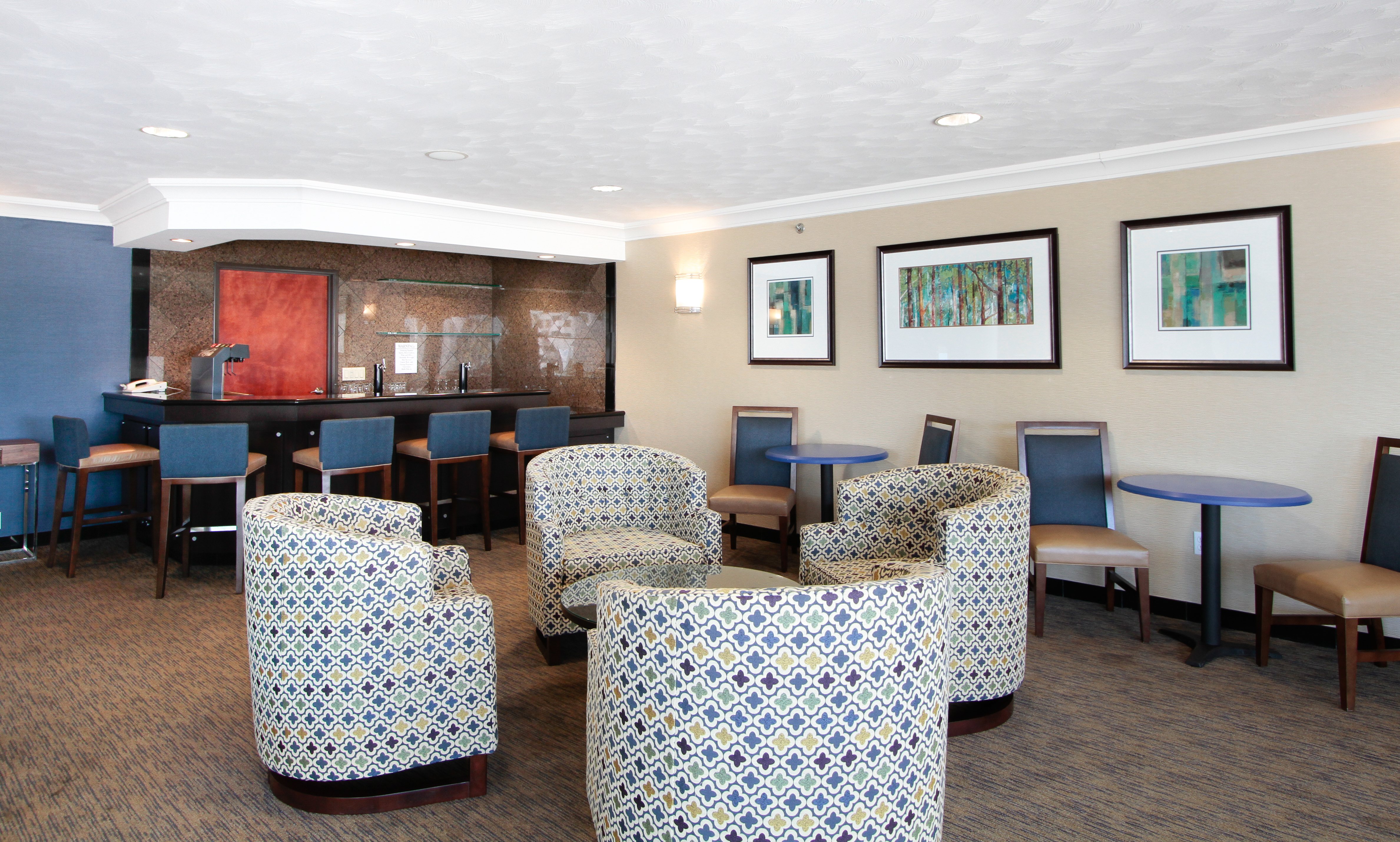 Holiday Inn Express San Diego Downtown 30/56