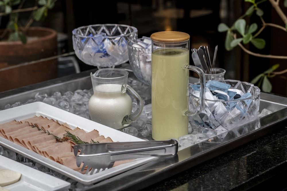 SJ Premium Hotels By Atlantica (ex. Hilton Garden Inn Goiania) 37/85