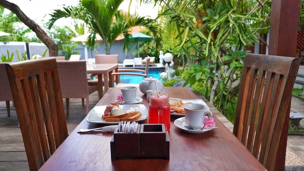 Lembongan Cempaka Villa & Restaurant 30/50
