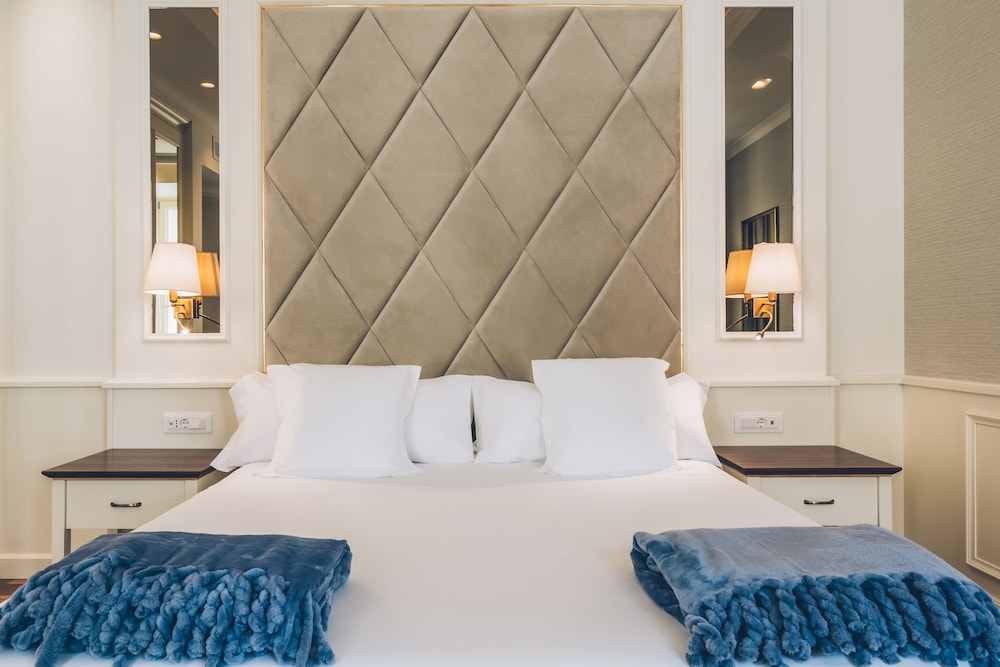 Heritage Grand Perast Hotel 42/50