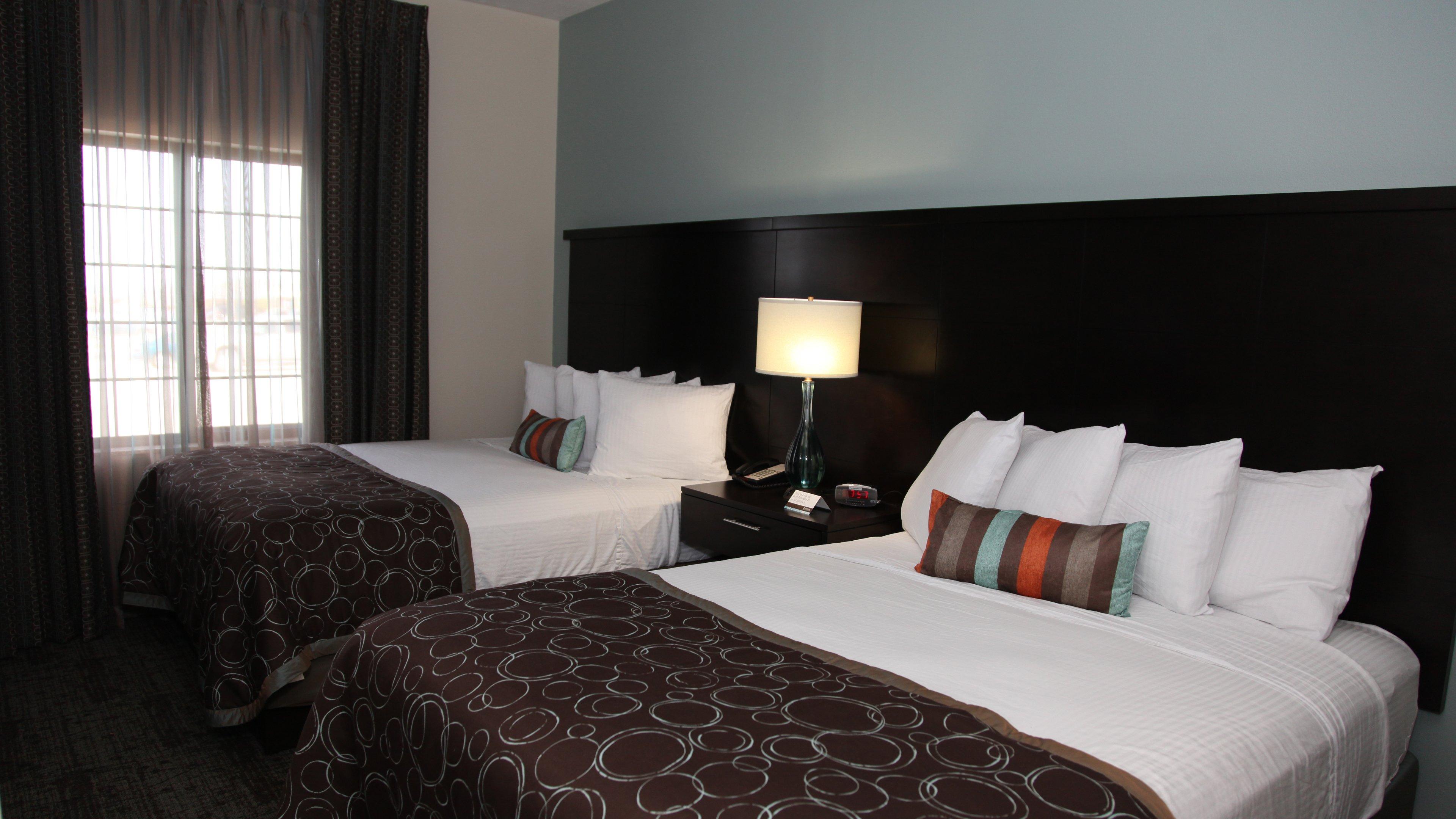 1 Bedroom, Suite, 2 Queen Beds, Sofa