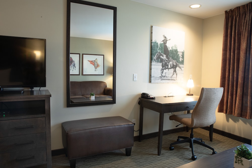 Oxford Suites Pendleton 36/54