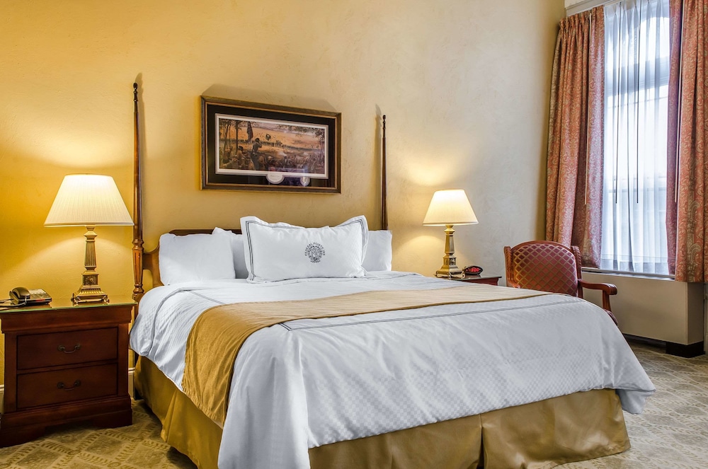 The Federal Pointe Inn Gettysburg, an Ascend Collection Hotel 11/40