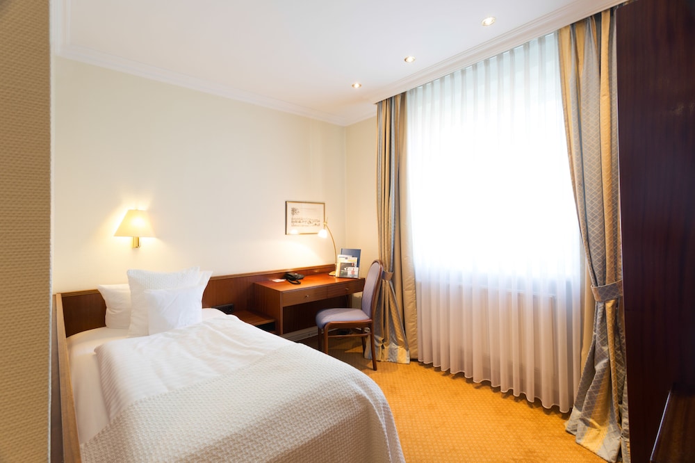Ringhotel Birke 17/69