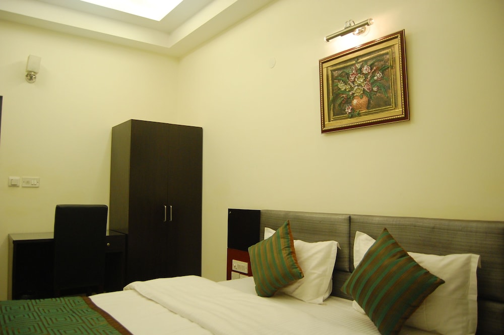Hotel Delhi Aerocity 44/75