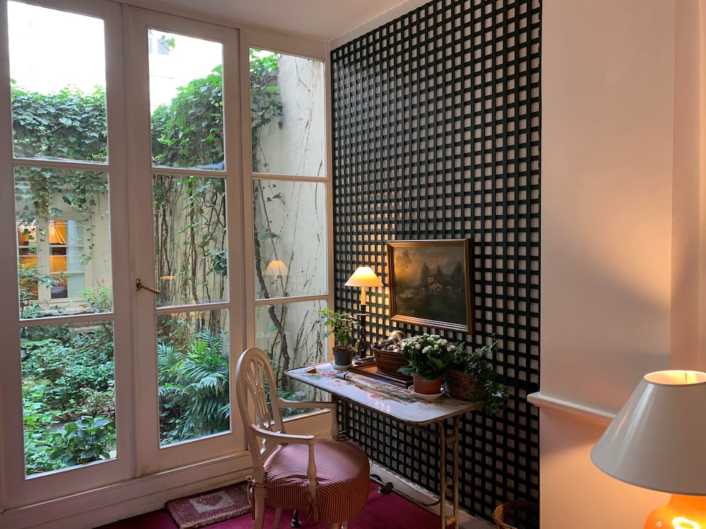 Hotel Le Saint Gregoire 44/55