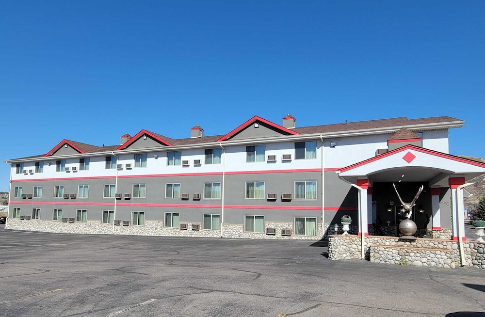 Oyo Hotel Downtown Castle Rock 2/37