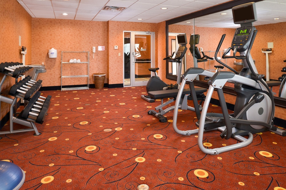 Holiday Inn Express & Suites Royse City - Rockwall, an IHG Hotel 30/70