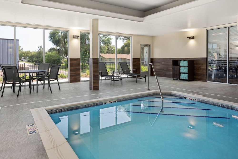 Fairfield Inn & Suites Yankton 8/27